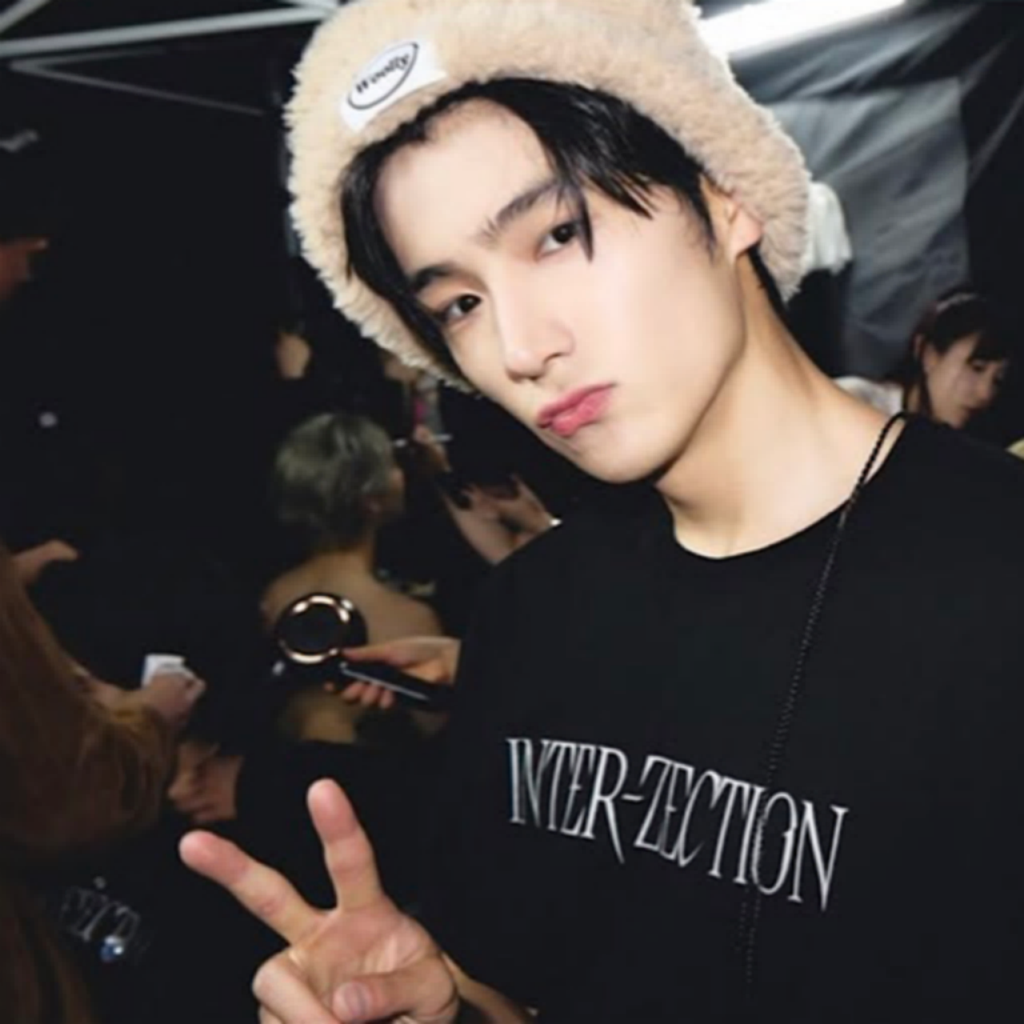 현재 (더보이즈)의 최신 사진