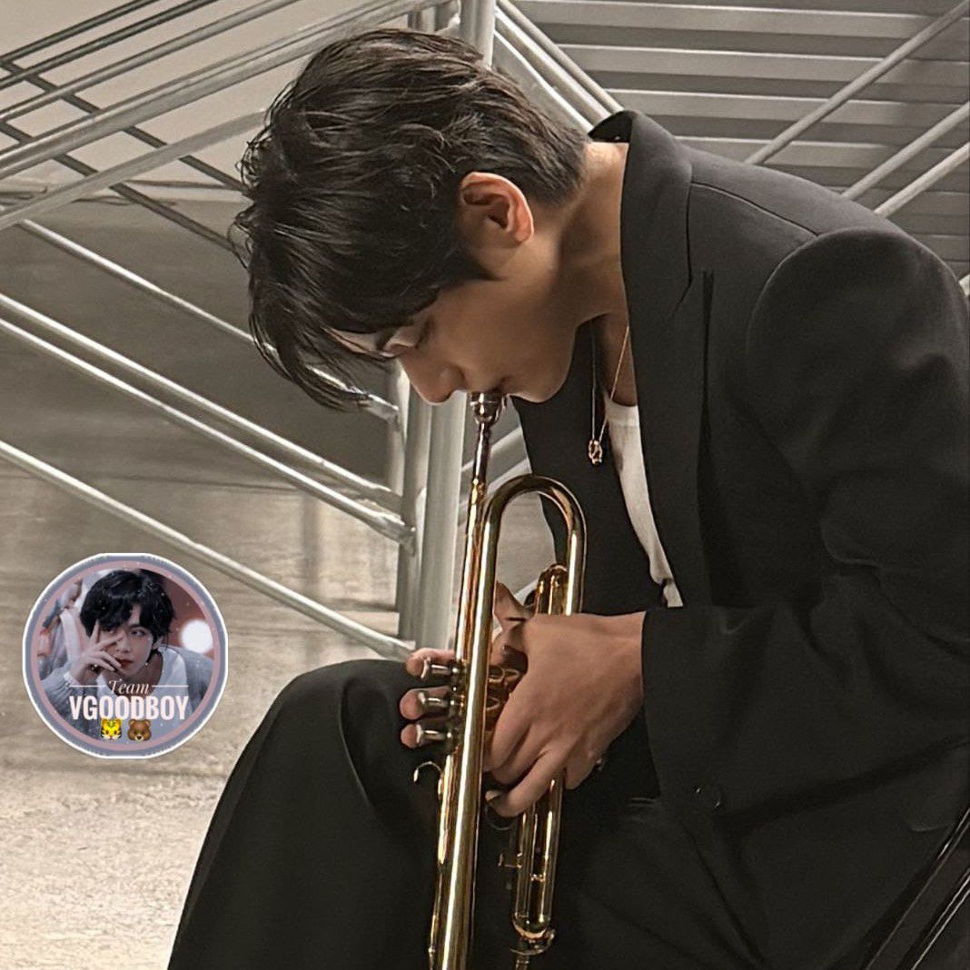 Latest photo of V (BTS)