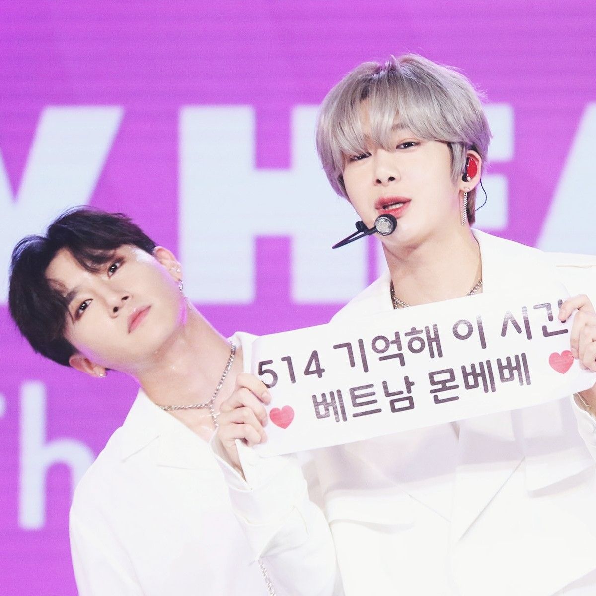 Momen yang diabadikan oleh penggemar MONSTA X