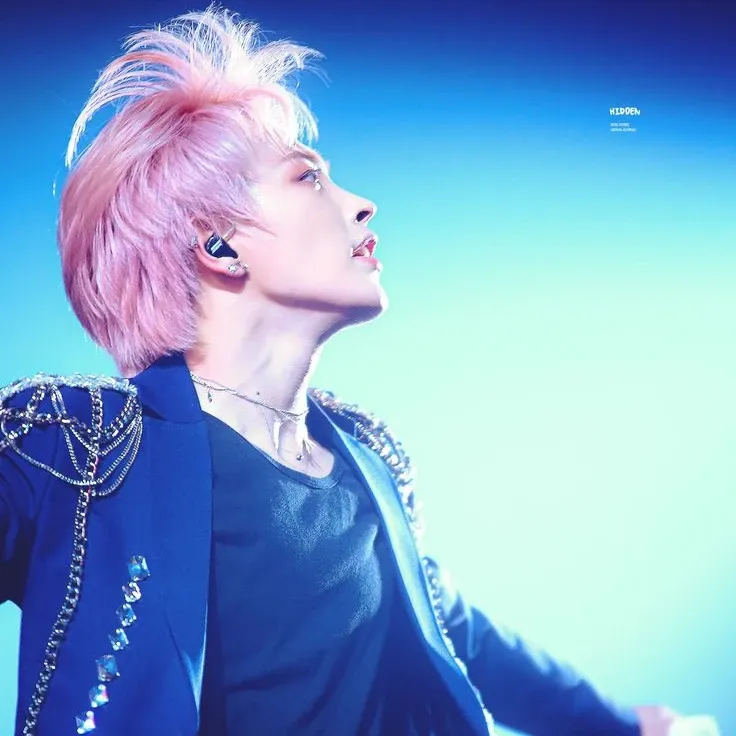 Behind-the-scenes cut of Hongjoong (ATEEZ)
