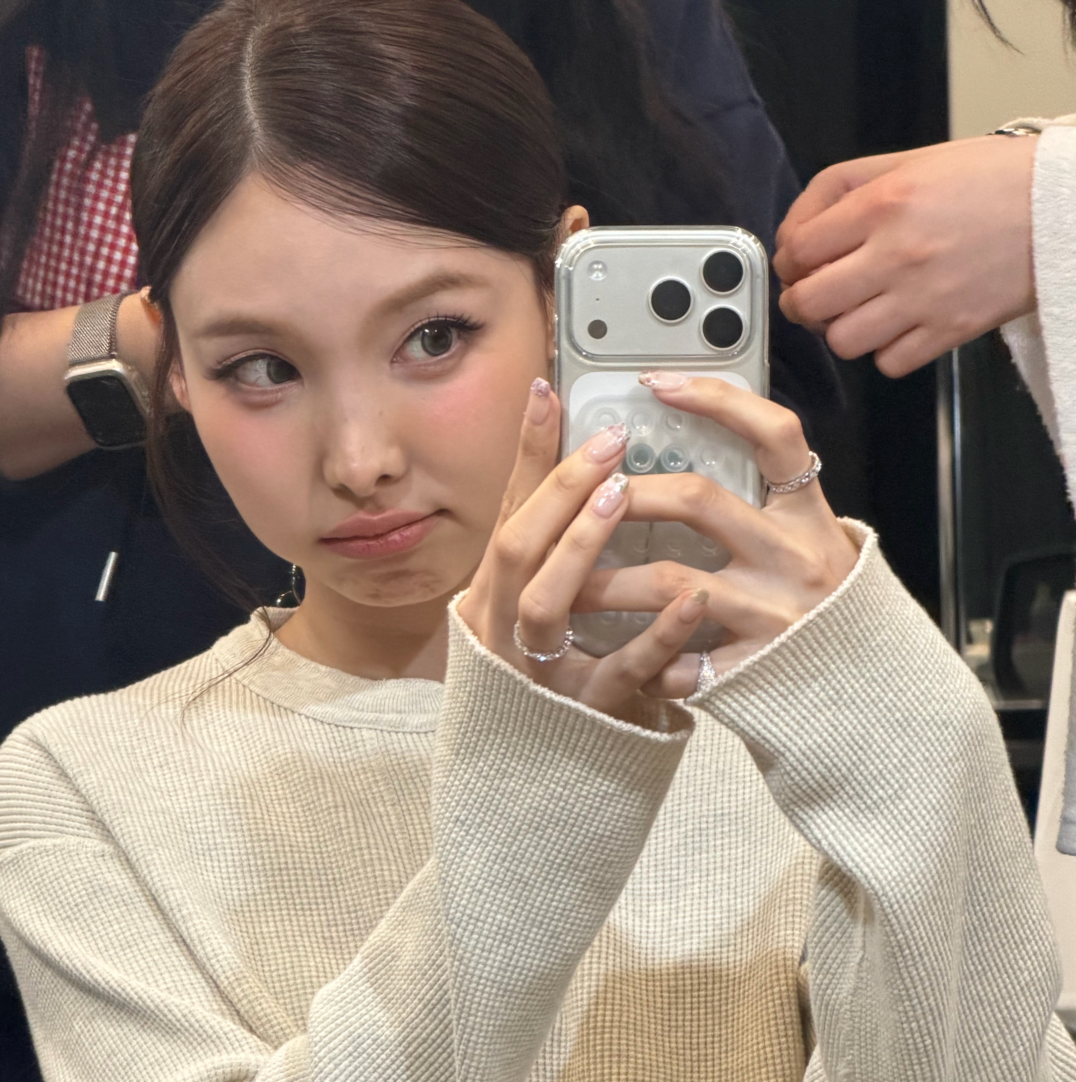 A moment captured by Nayeon (TWICE)'s fan