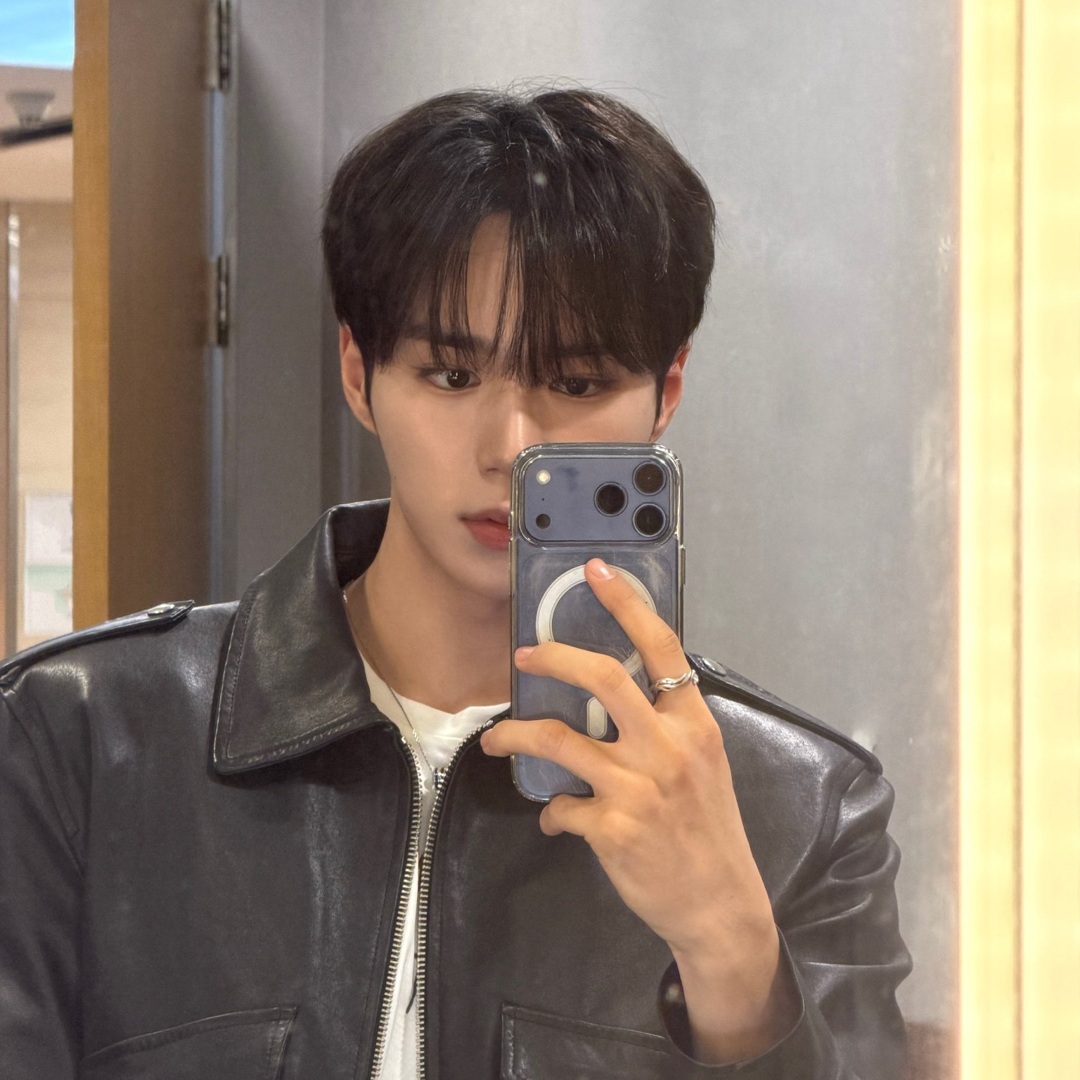 A moment captured by Kim Junseo (ALPHA DRIVE ONE)'s fan