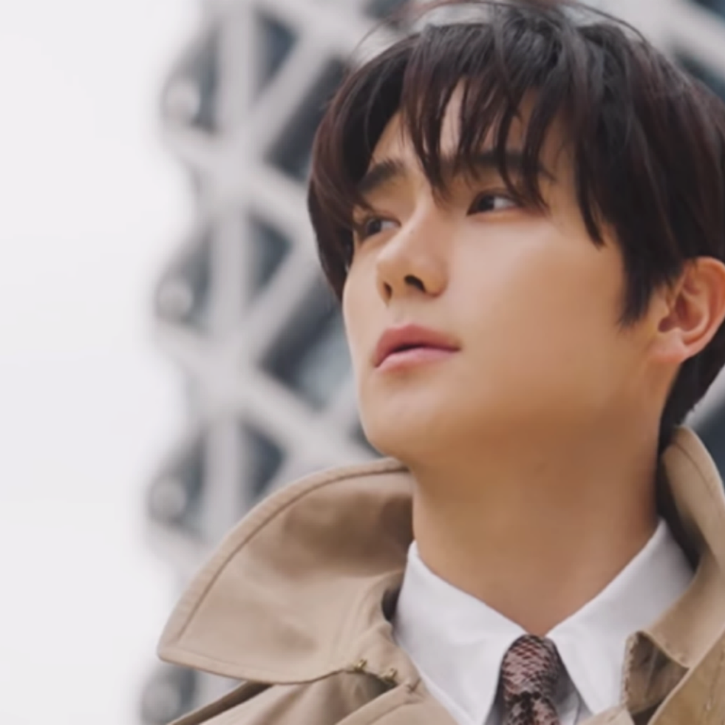 Recent activity shot of Hyunjae (THE BOYZ)