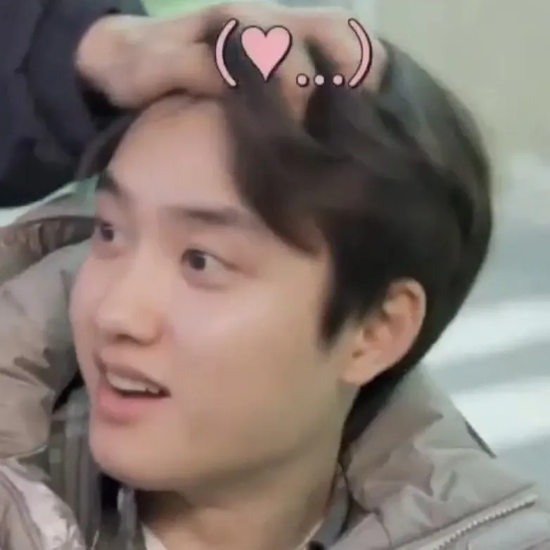 Behind-the-scenes cut of D.O. (EXO)