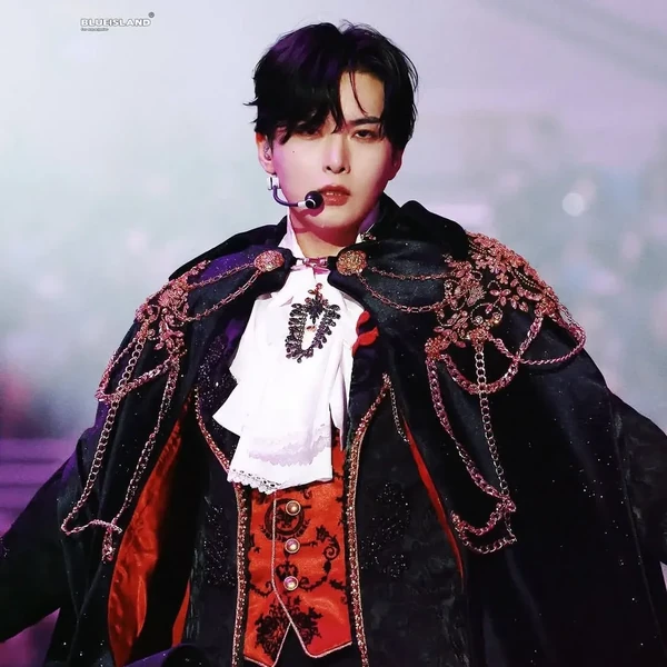 Signature photo of Ryeowook (Super Junior) capturing their charm