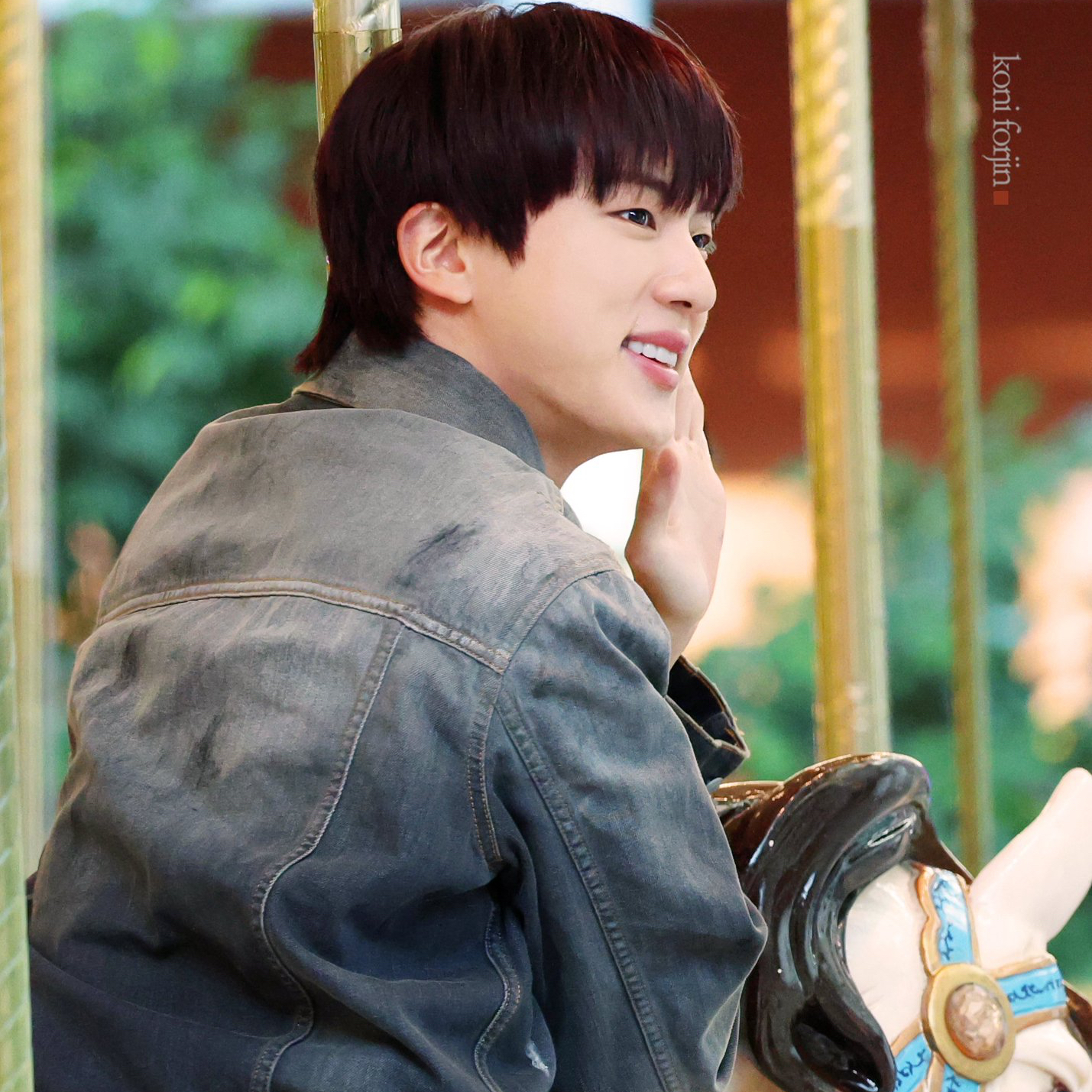 진 (방탄소년단)의 최신 사진