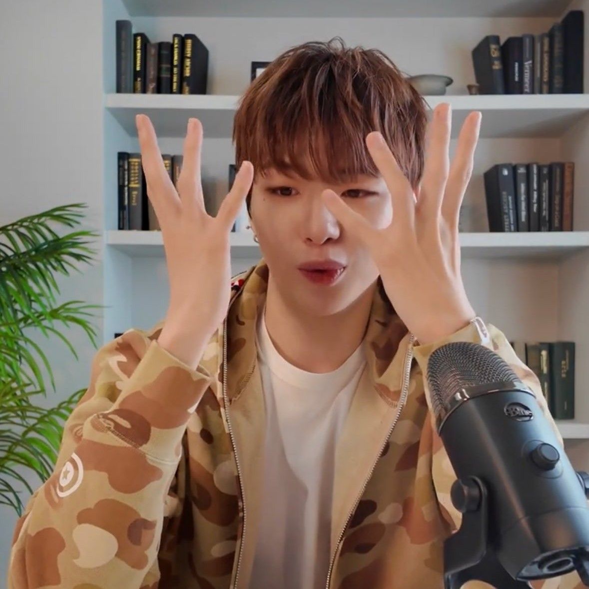 Momen yang diabadikan oleh penggemar Kang Daniel