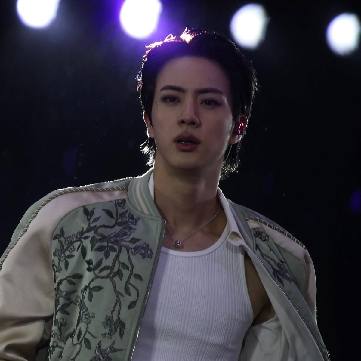 Foto terbaru Jin (BTS)