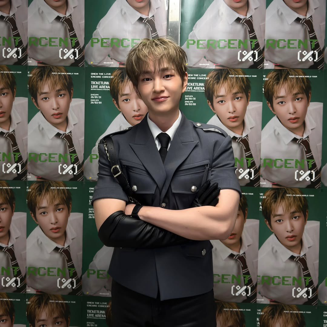 Behind-the-scenes cut of Onew (SHINee)