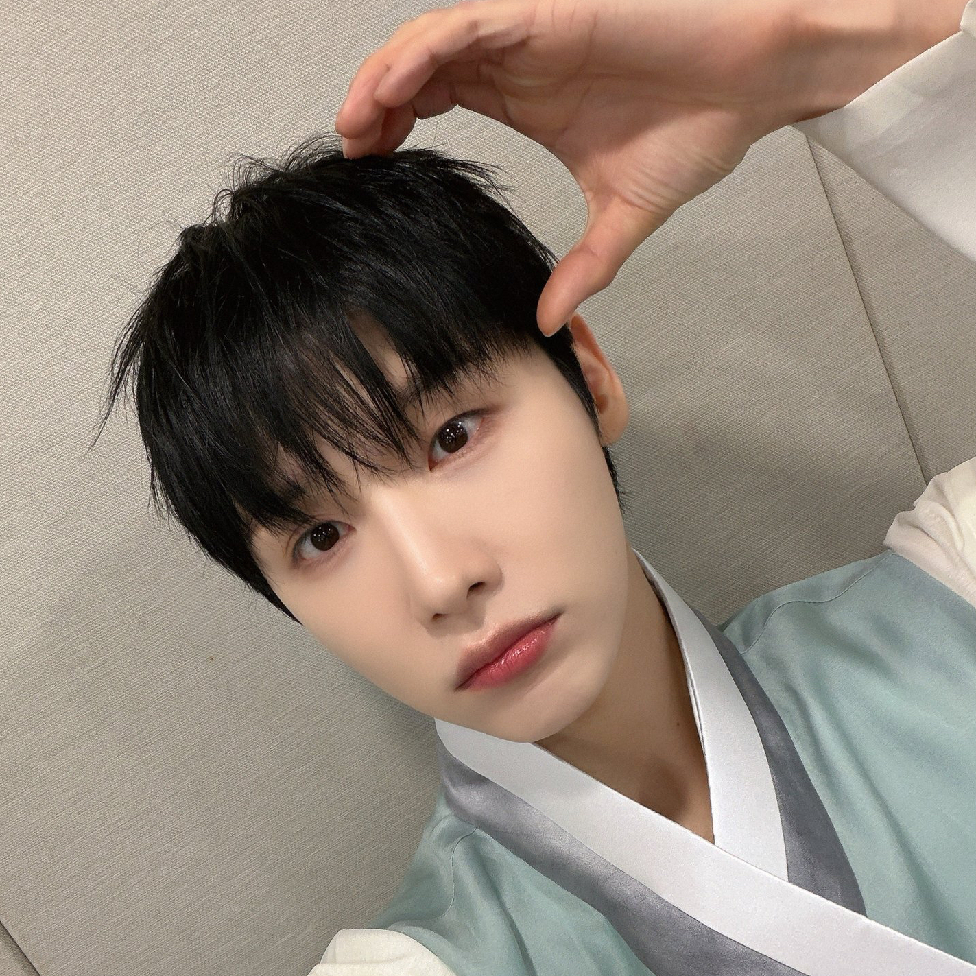 Recent activity shot of Jeon Woong (AB6IX)