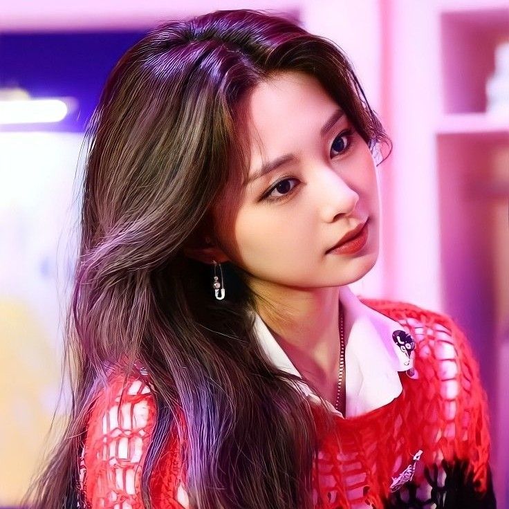 쯔위 (TWICE)의 최신 사진