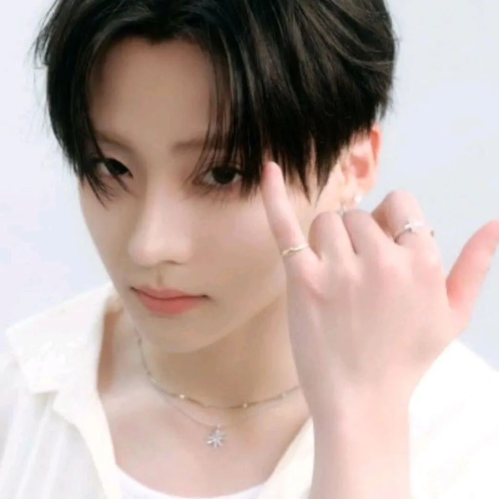 李相沅 (ALPHA DRIVE ONE)粉丝拍下的瞬间