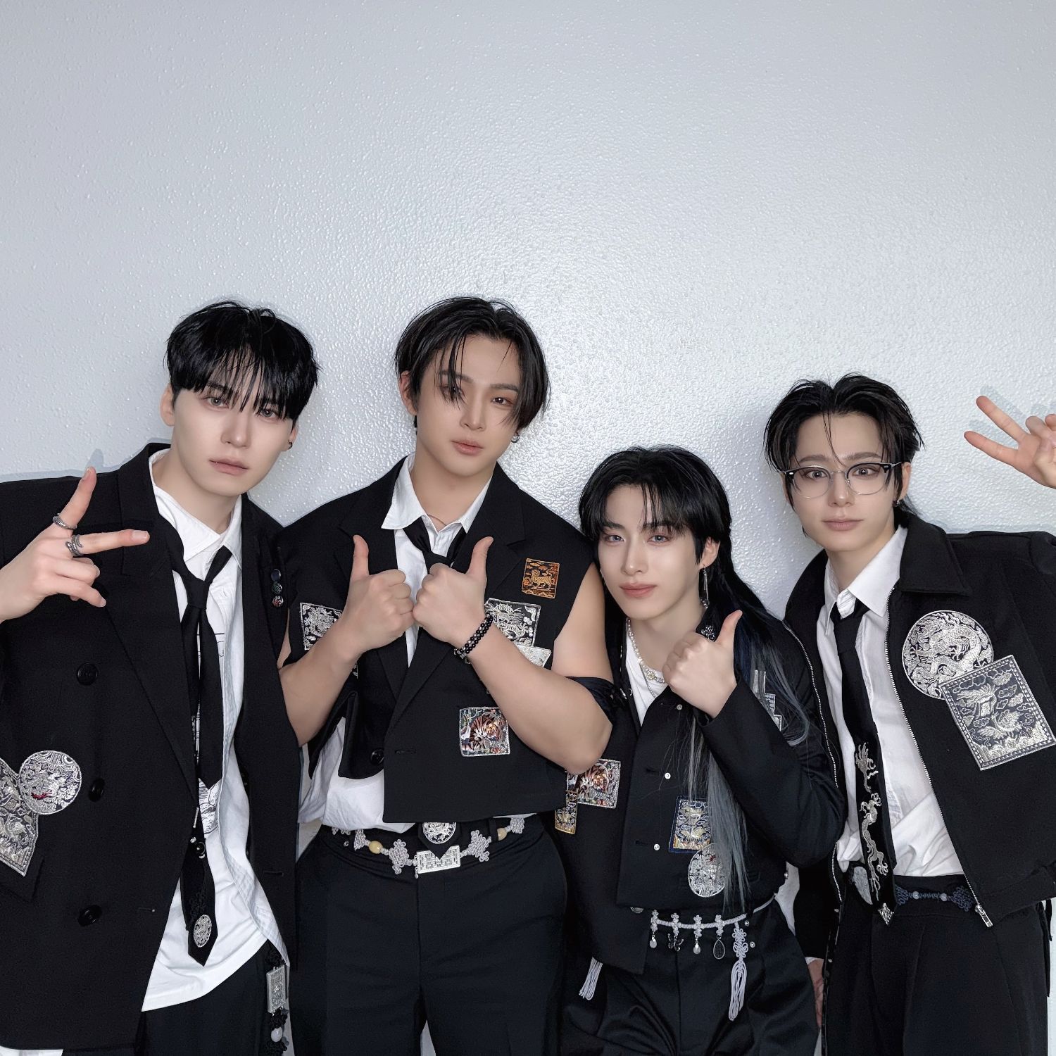 Recent activity shot of Seoho (ONEUS)
