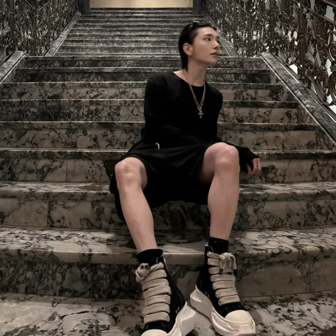 Latest photo of Joshua (SEVENTEEN)