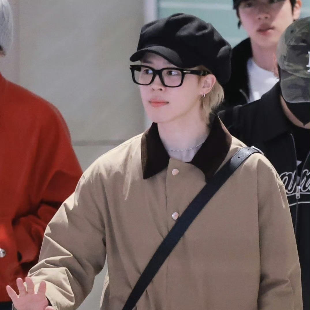 Latest photo of Jimin (BTS)