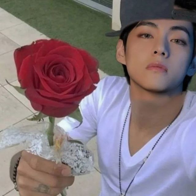 뷔 (방탄소년단) 팬이 찍은 순간