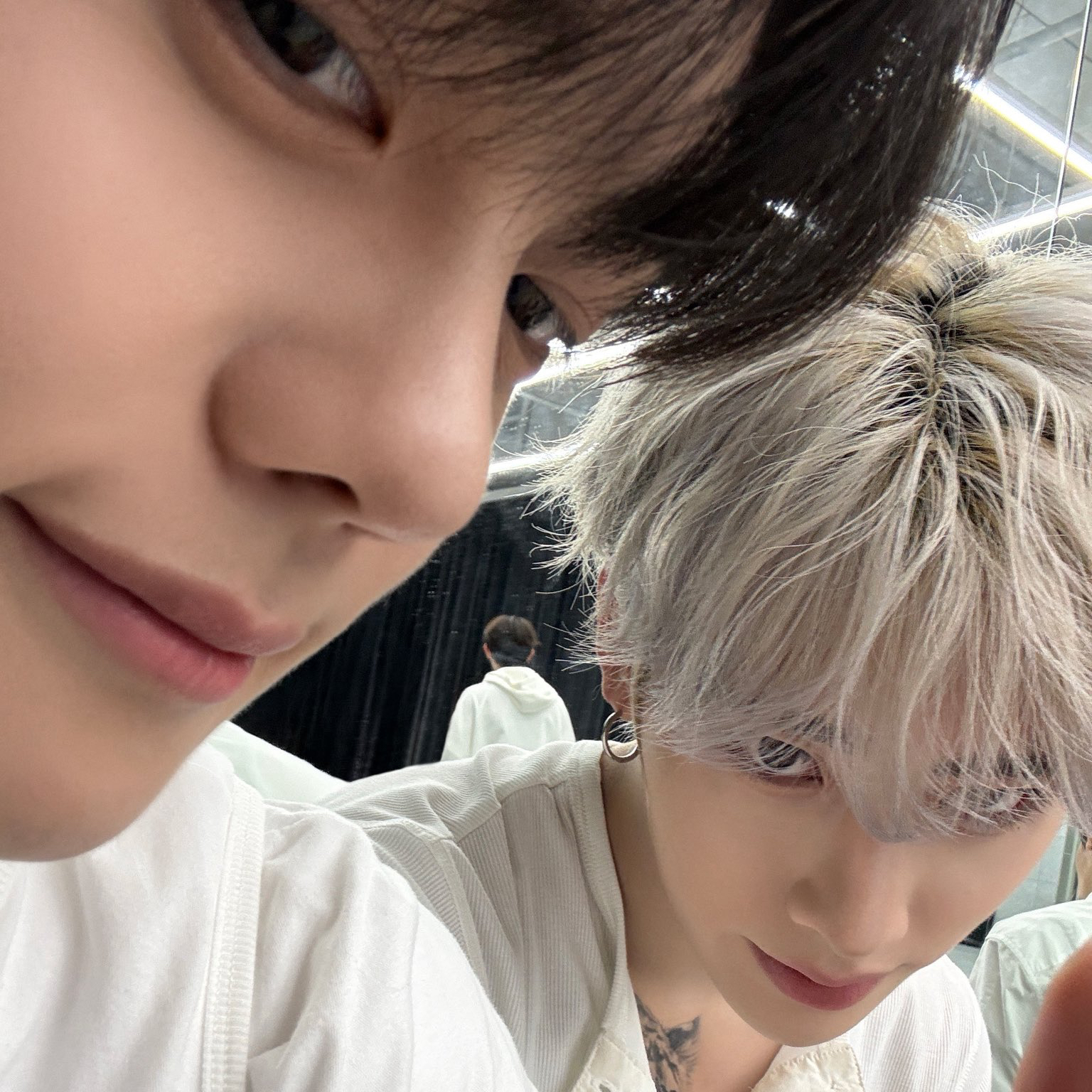 Recent activity shot of Kim Gyuvin (AND2BLE)