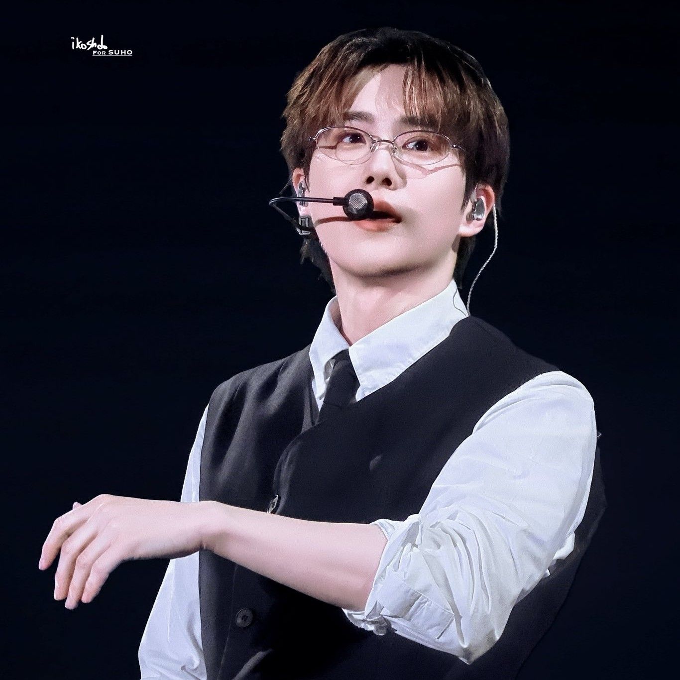 Latest photo of Suho (EXO)