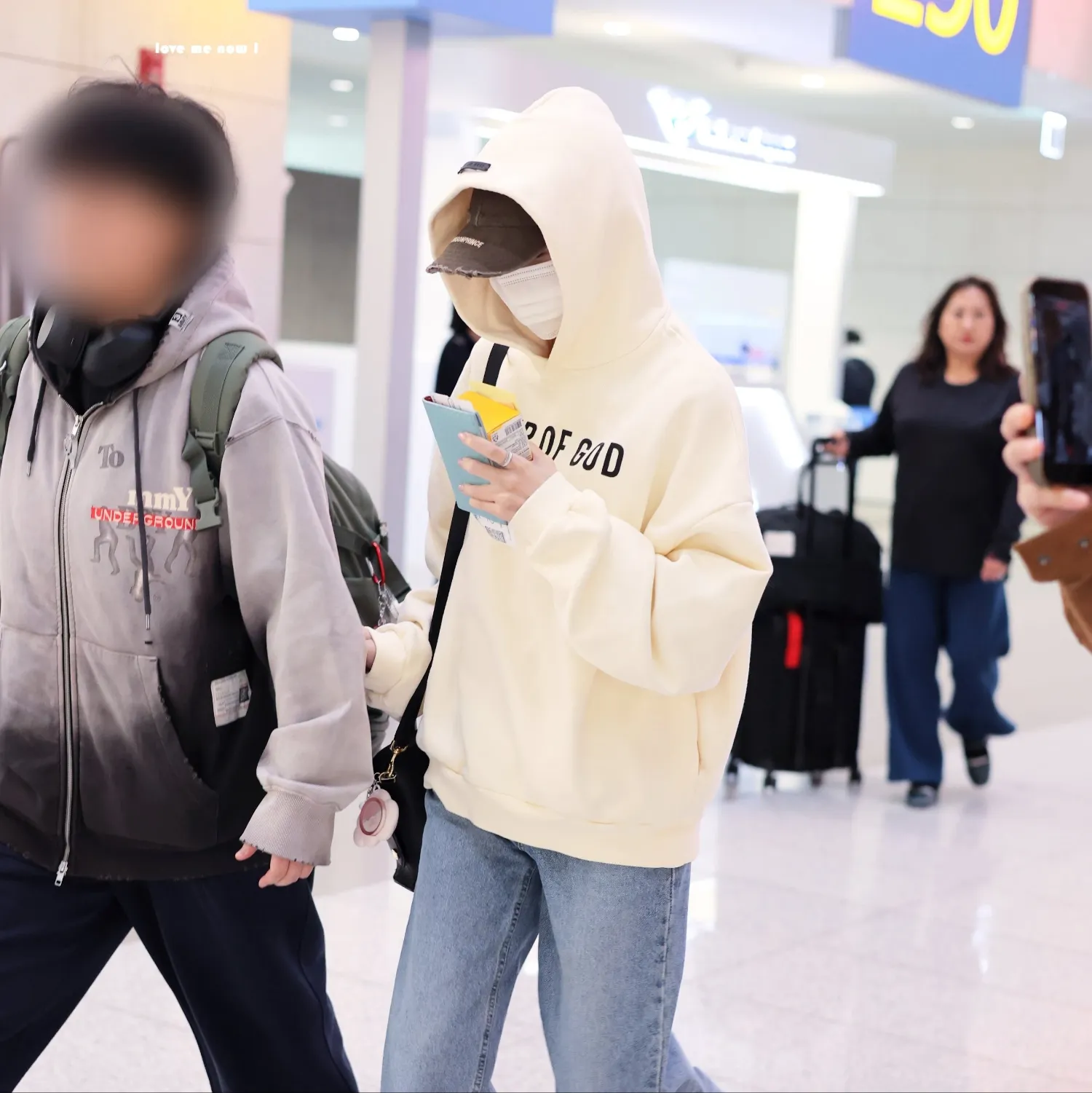 Potret di balik layar Mina (TWICE)