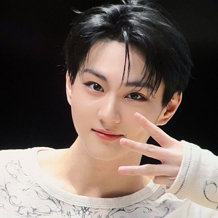 정원 (ENHYPEN) 최근 활동샷