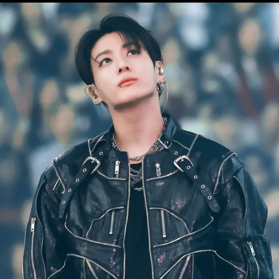 Latest photo of Jungkook (BTS)