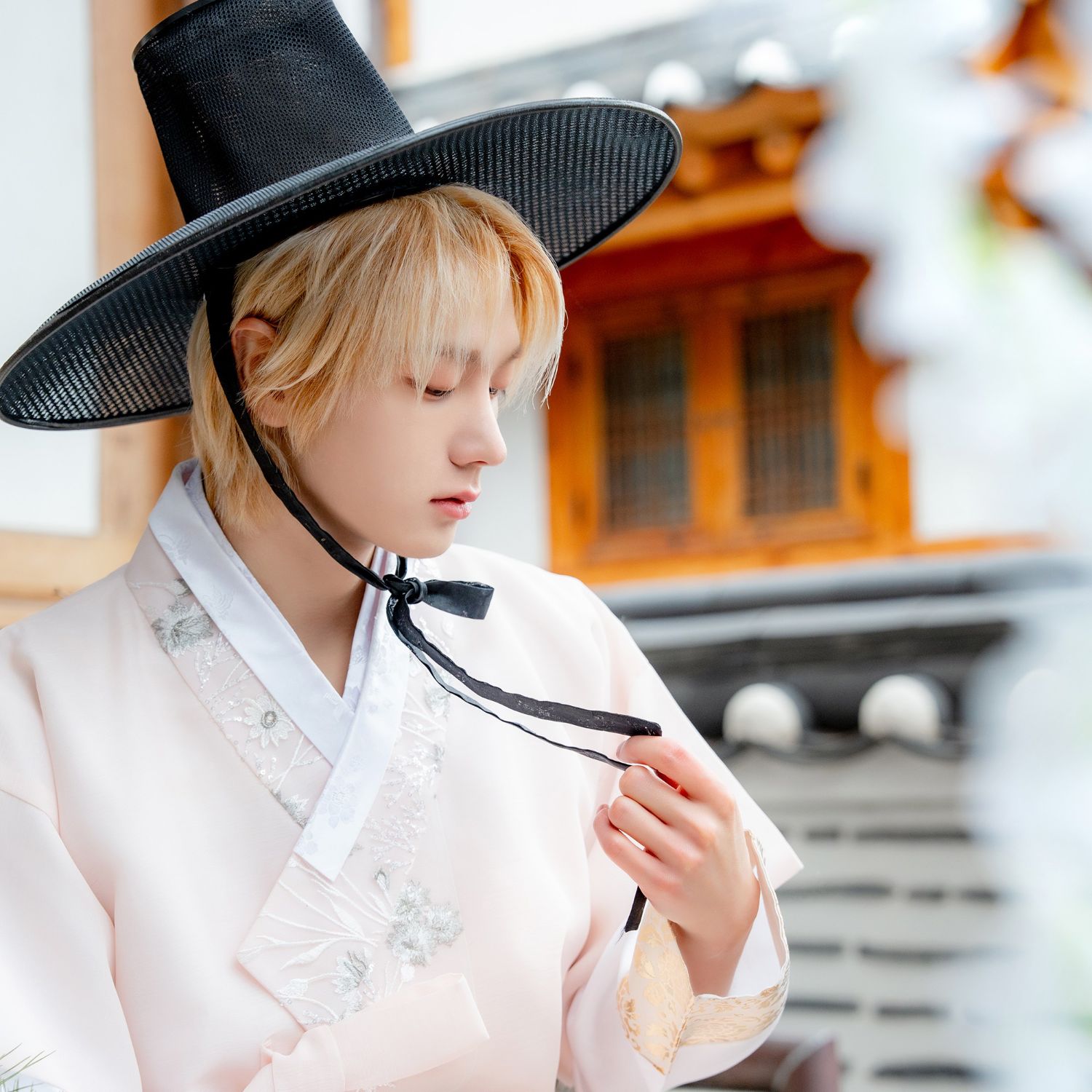 Latest photo of Sungho (BOYNEXTDOOR)