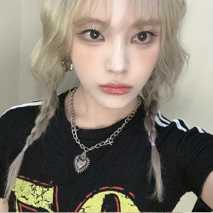 文秀雅 (Billlie)粉絲拍下的瞬間