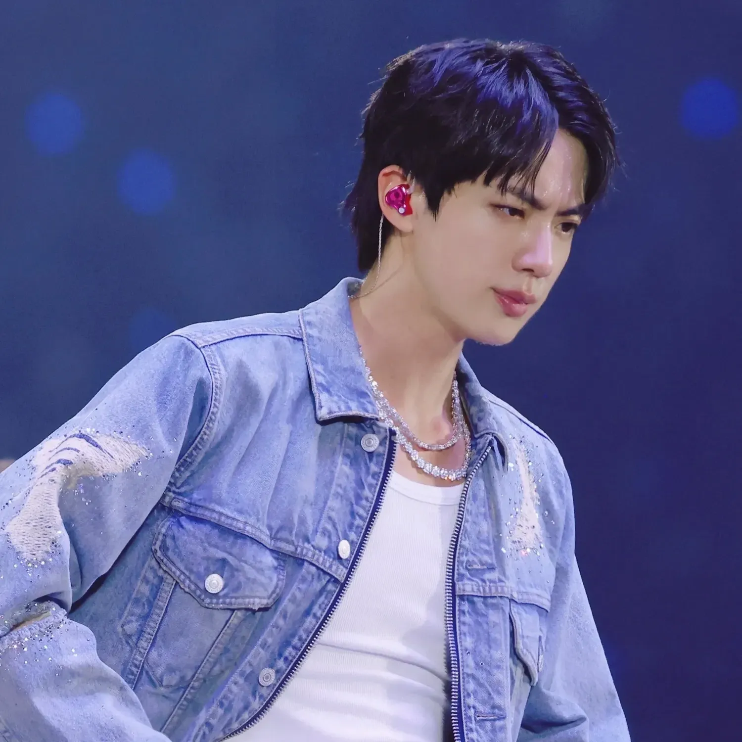 Foto terbaru Jin (BTS)