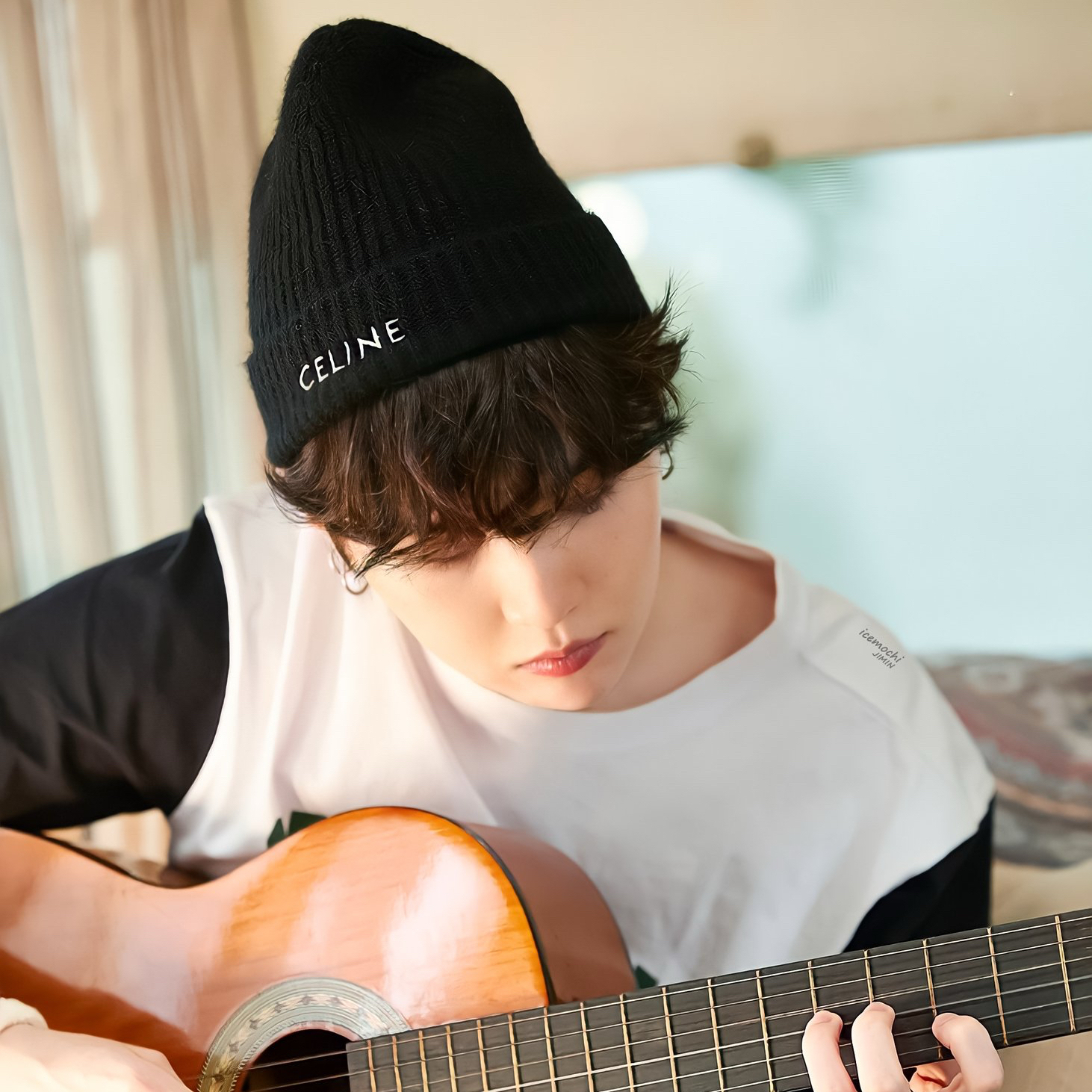 Foto terbaru SUGA (BTS)