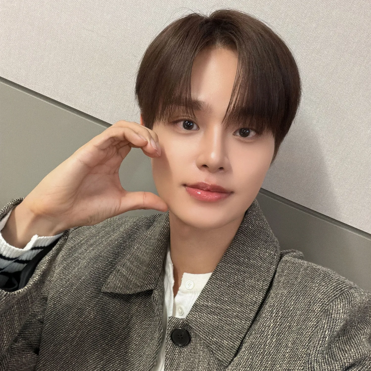Latest photo of Lee Daehwi (AB6IX)