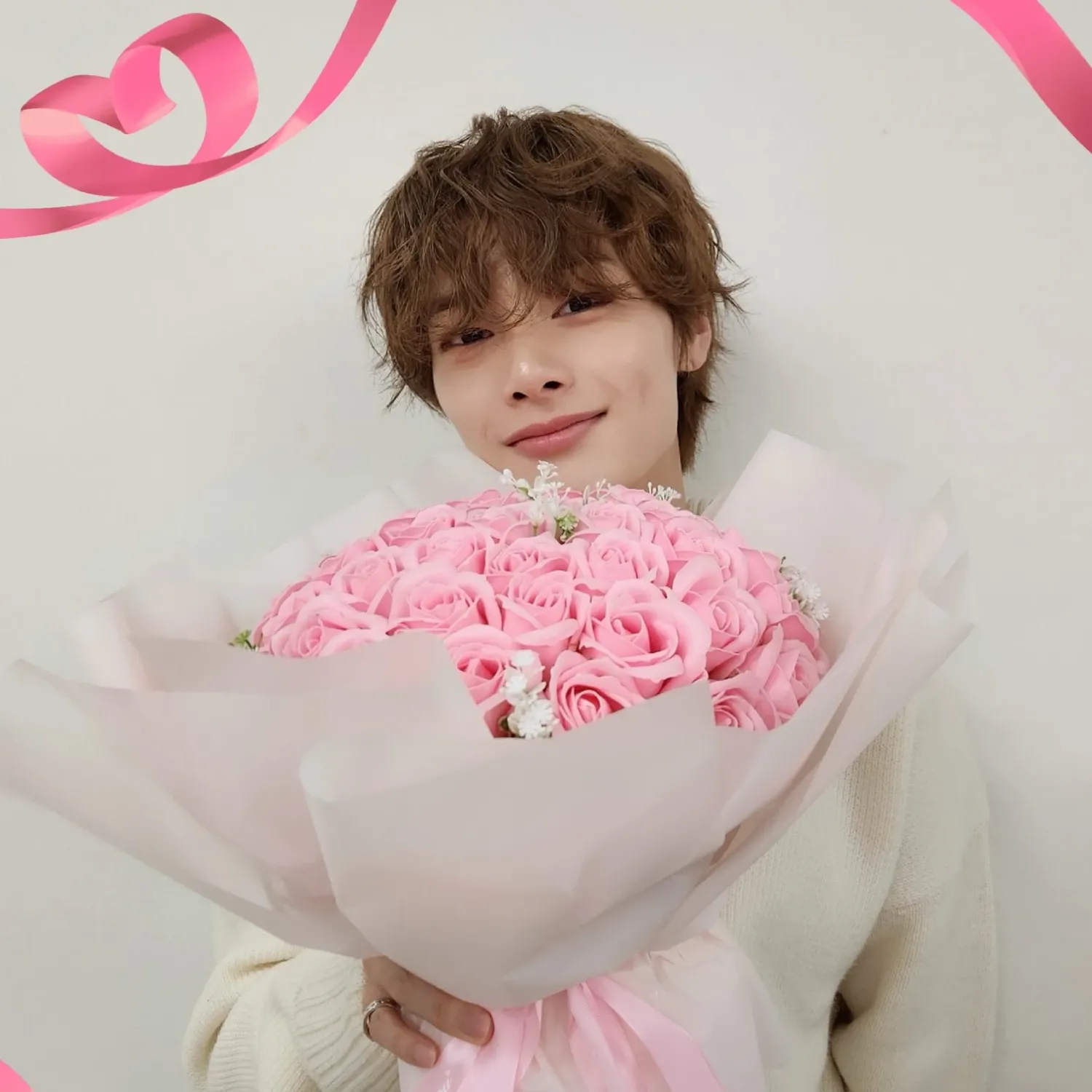 Behind-the-scenes cut of Stray Kids