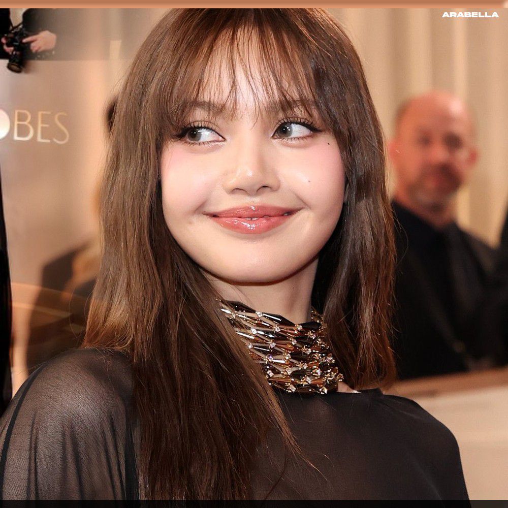 리사 (BLACKPINK)의 비하인드 컷