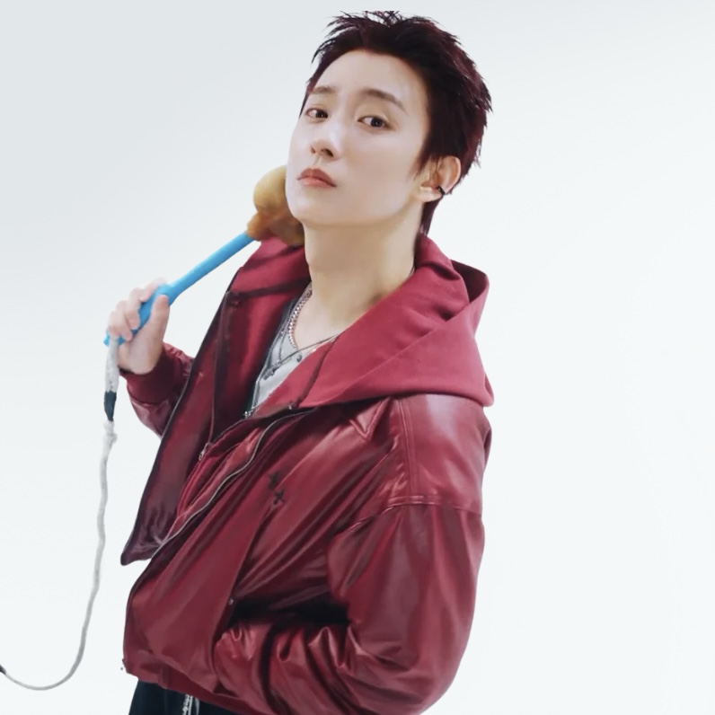 Behind-the-scenes cut of Gongchan (B1A4)
