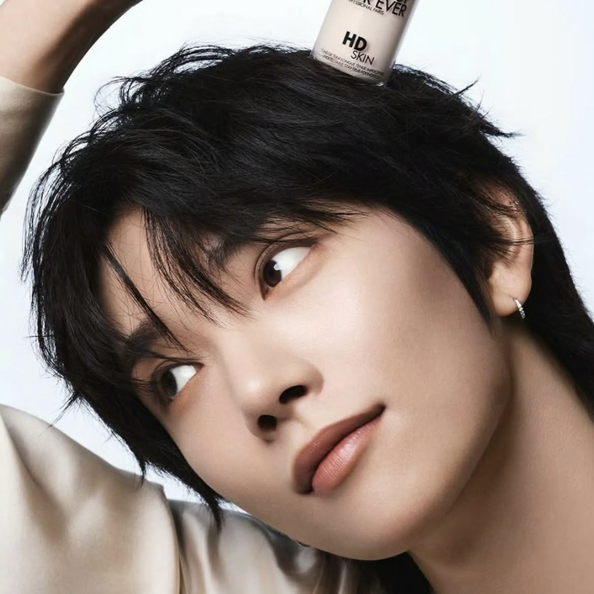 Behind-the-scenes cut of Joshua (SEVENTEEN)