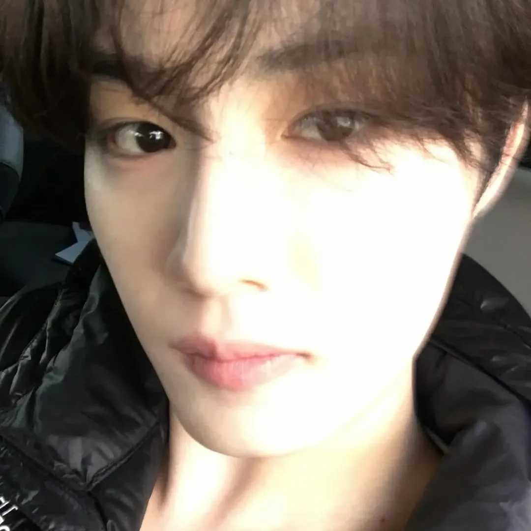 Recent activity shot of Hyunsuk