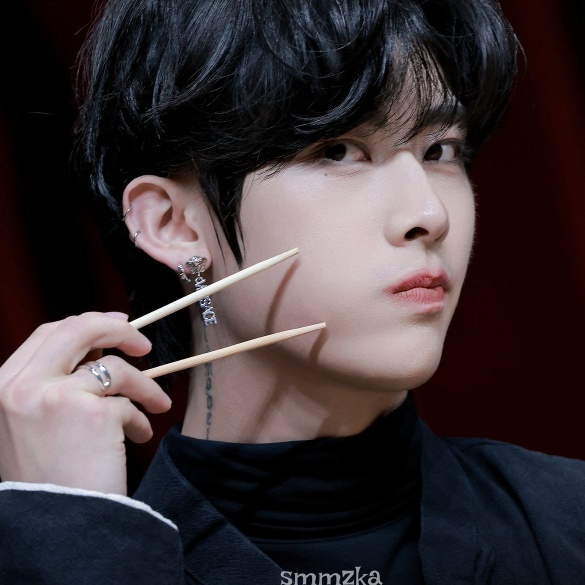 Foto terbaru Ricky (ZEROBASEONE)