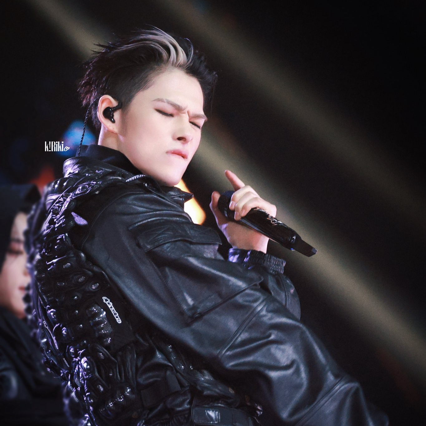 NI-KI (ENHYPEN)的幕後花絮