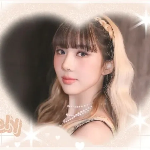 Recent activity shot of Yoohyeon (DREAMCATCHER)
