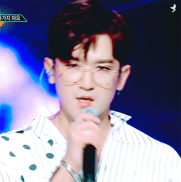 오늘 최애돌에서 빛나는 신화의 대표 사진