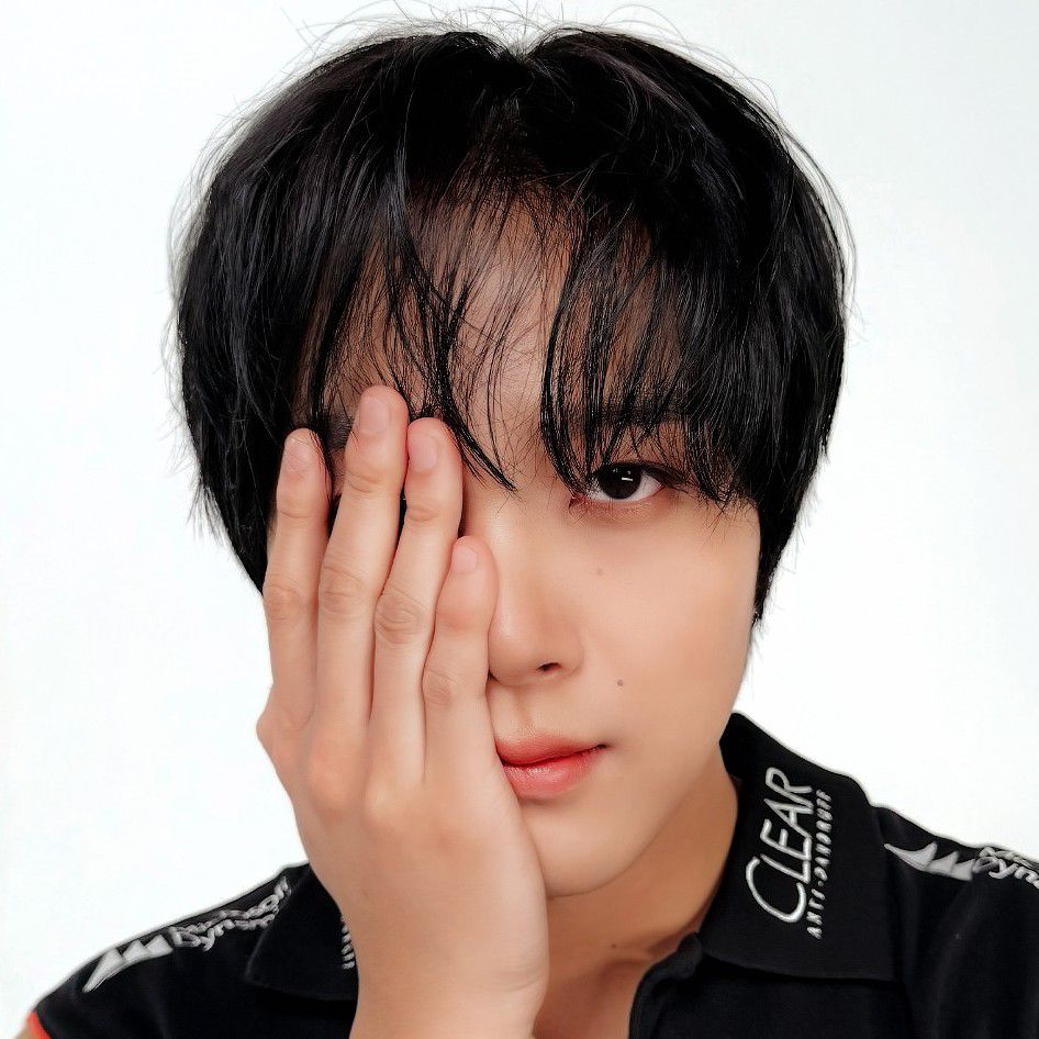 楷灿 (NCT 127, NCT DREAM)粉丝拍下的瞬间