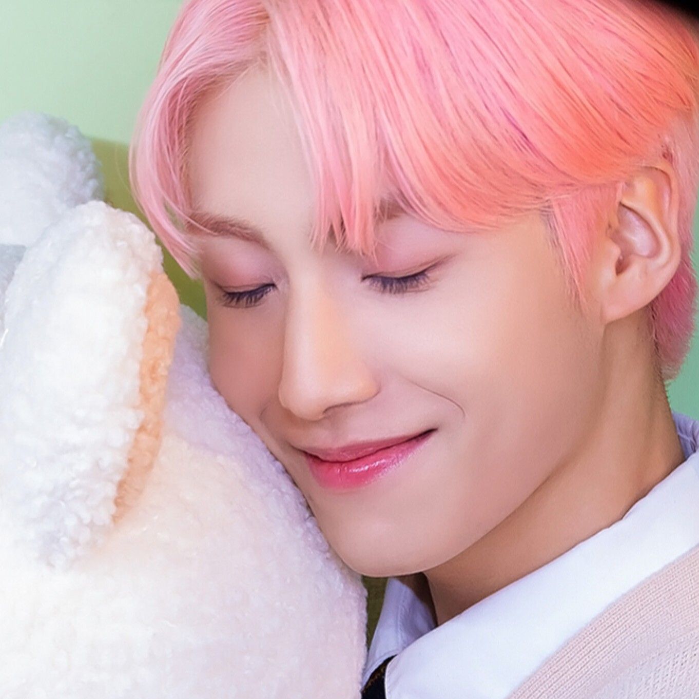 Behind-the-scenes cut of Lee Eunsang (YOUNITE)