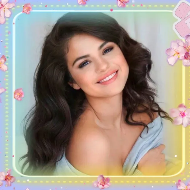 A moment captured by Selena Gomez's fan