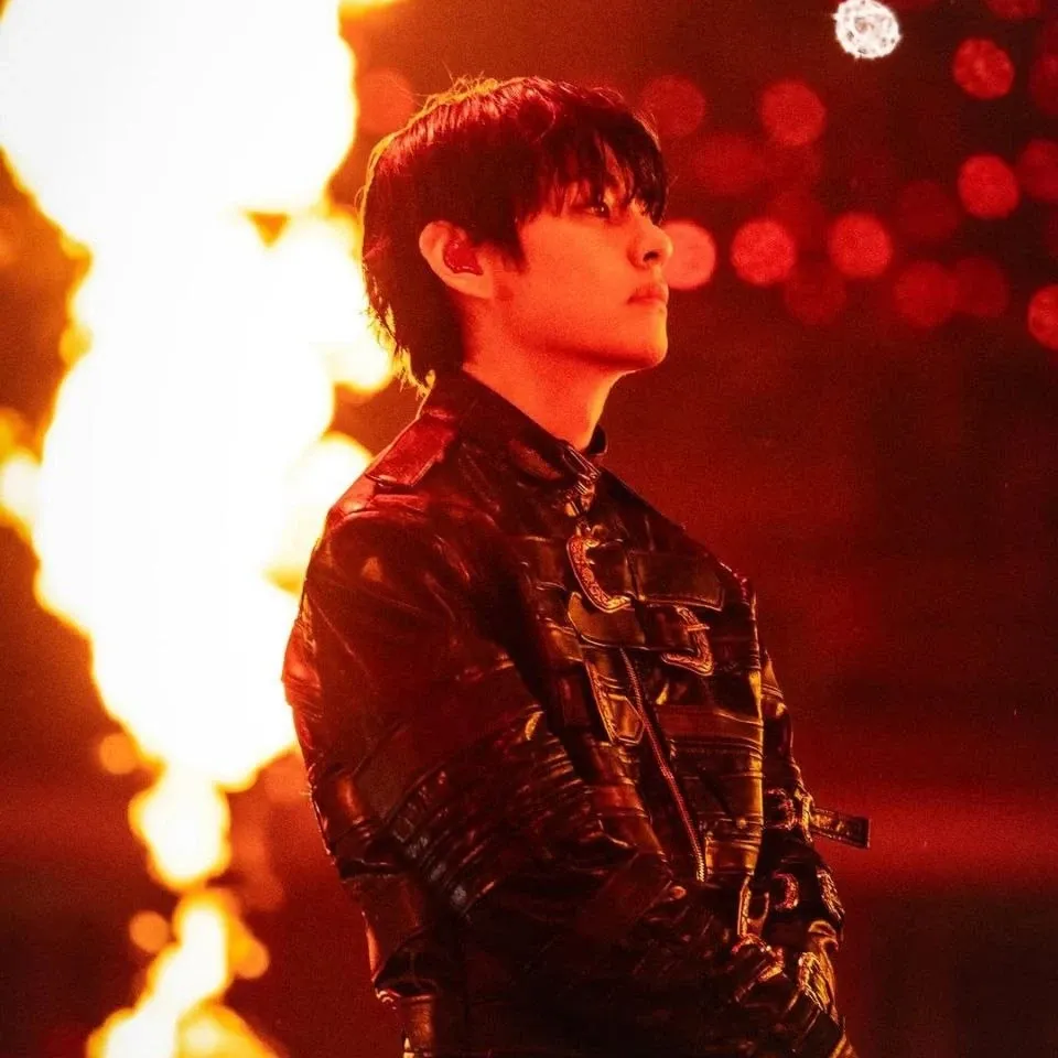 Foto aktivitas terbaru V (BTS)