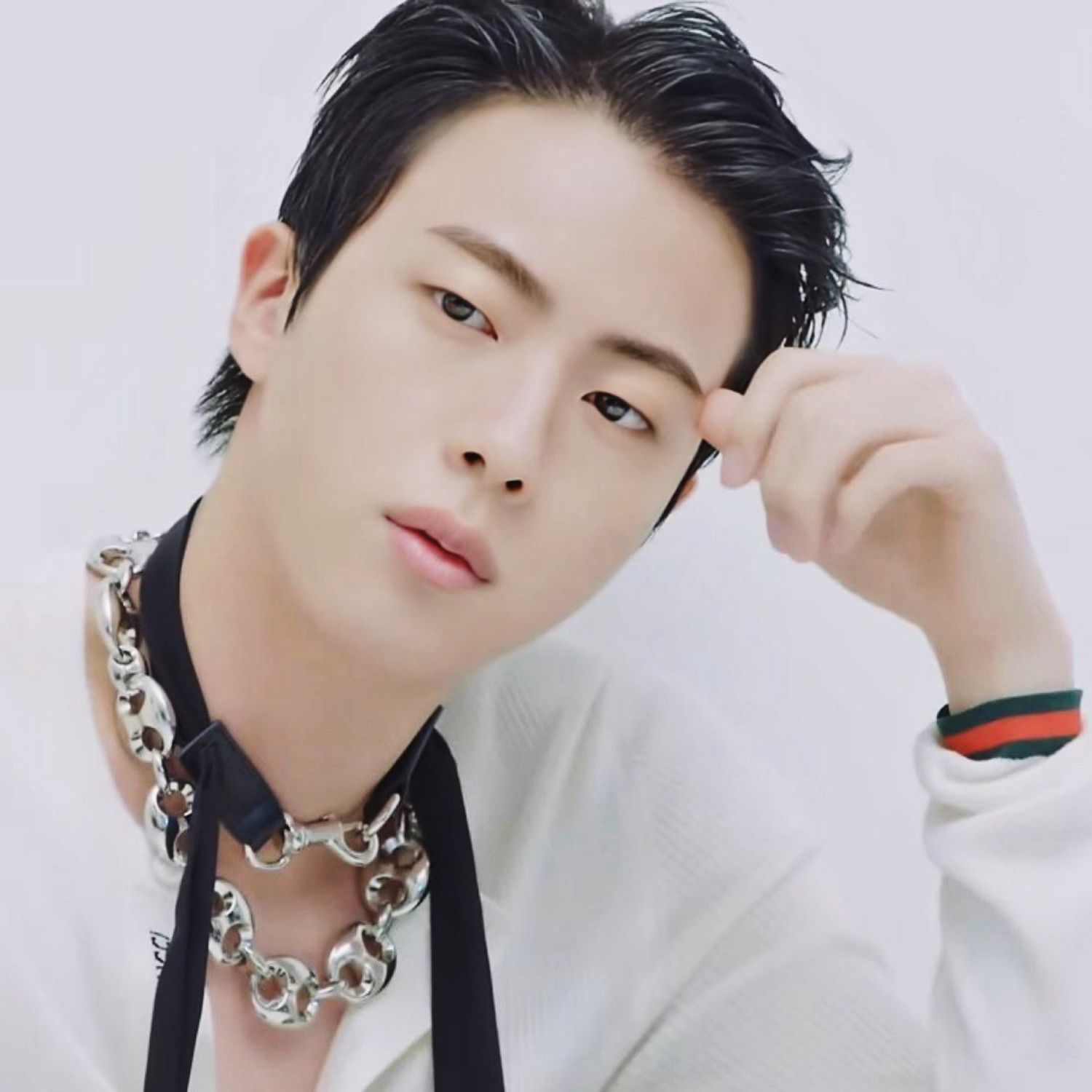 ジン (BTS)の最近の活動写真