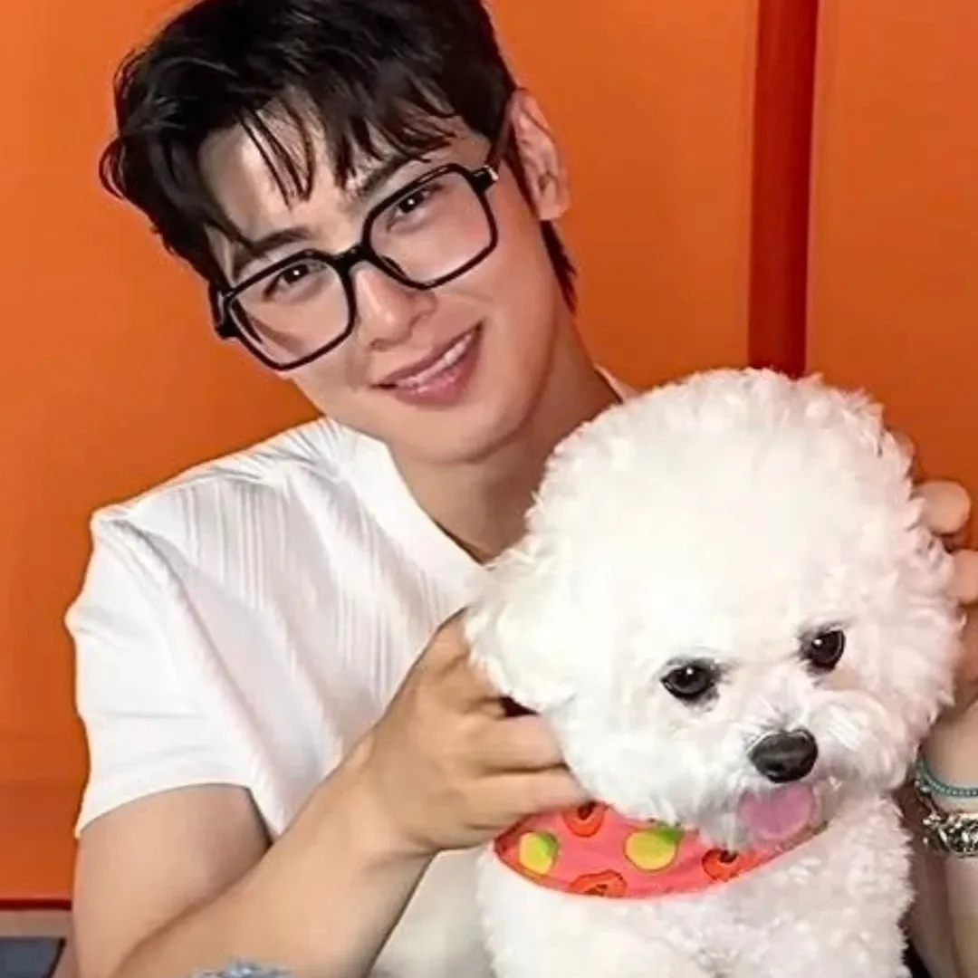 Behind-the-scenes cut of Eunwoo (ASTRO)