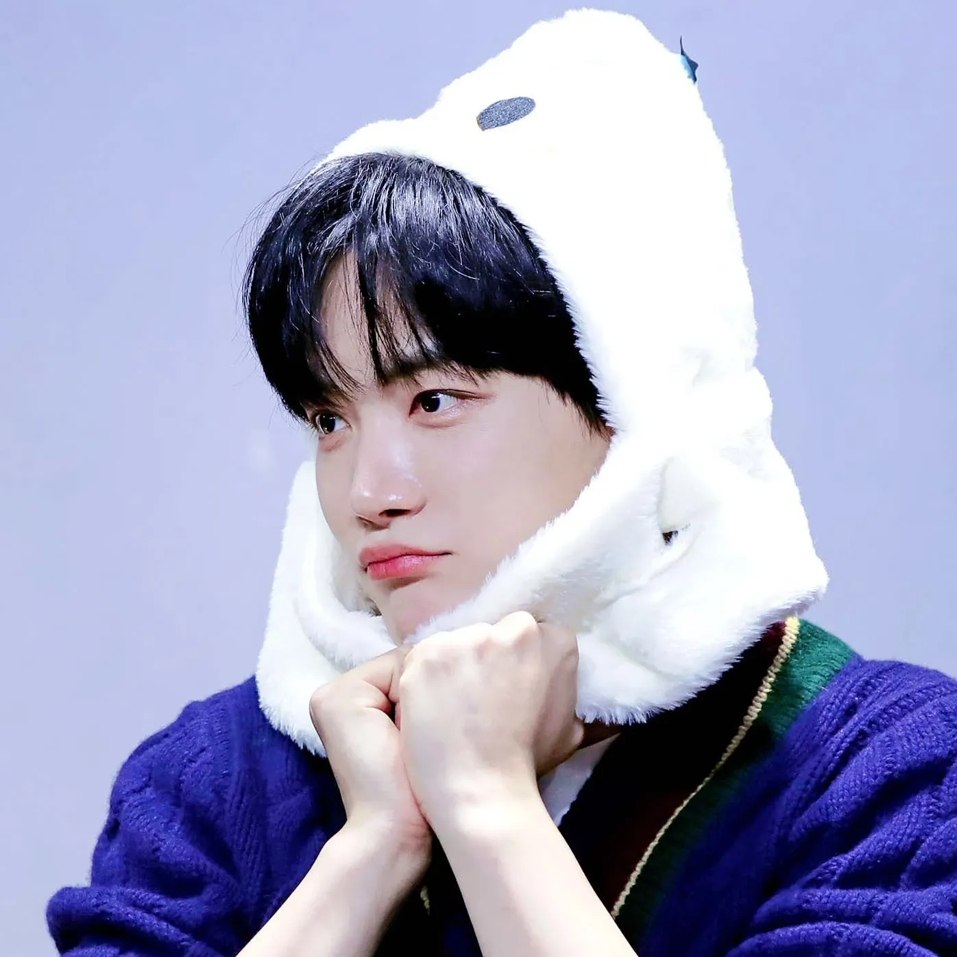 Behind-the-scenes cut of Kim Jonghyeon