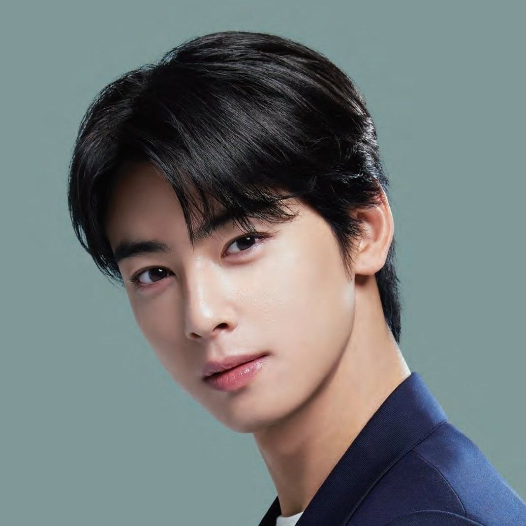 A moment captured by Eunwoo (ASTRO)'s fan