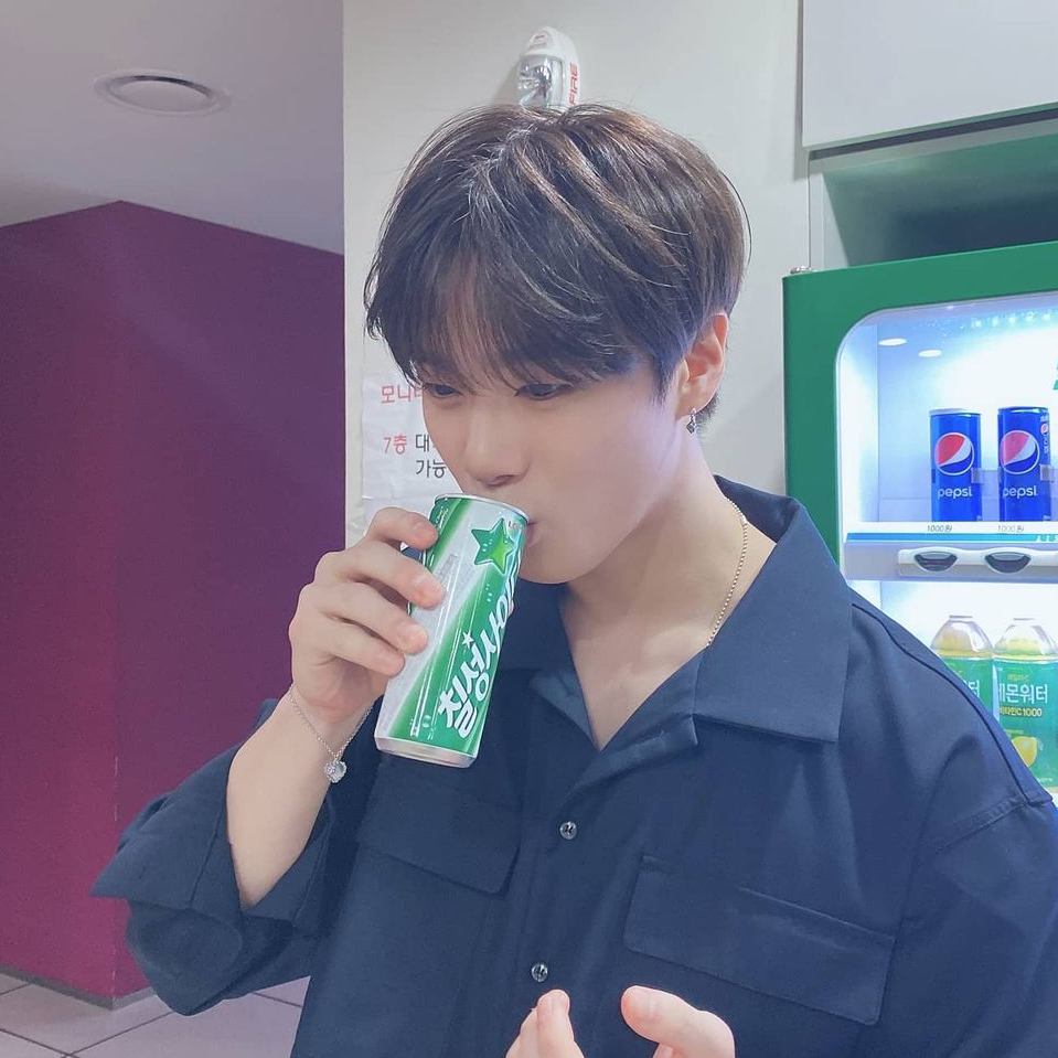 Behind-the-scenes cut of Moonbin (ASTRO)