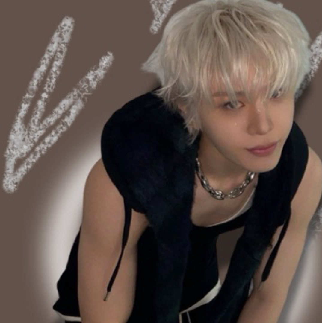 Foto aktivitas terbaru So Junghwan (TREASURE)