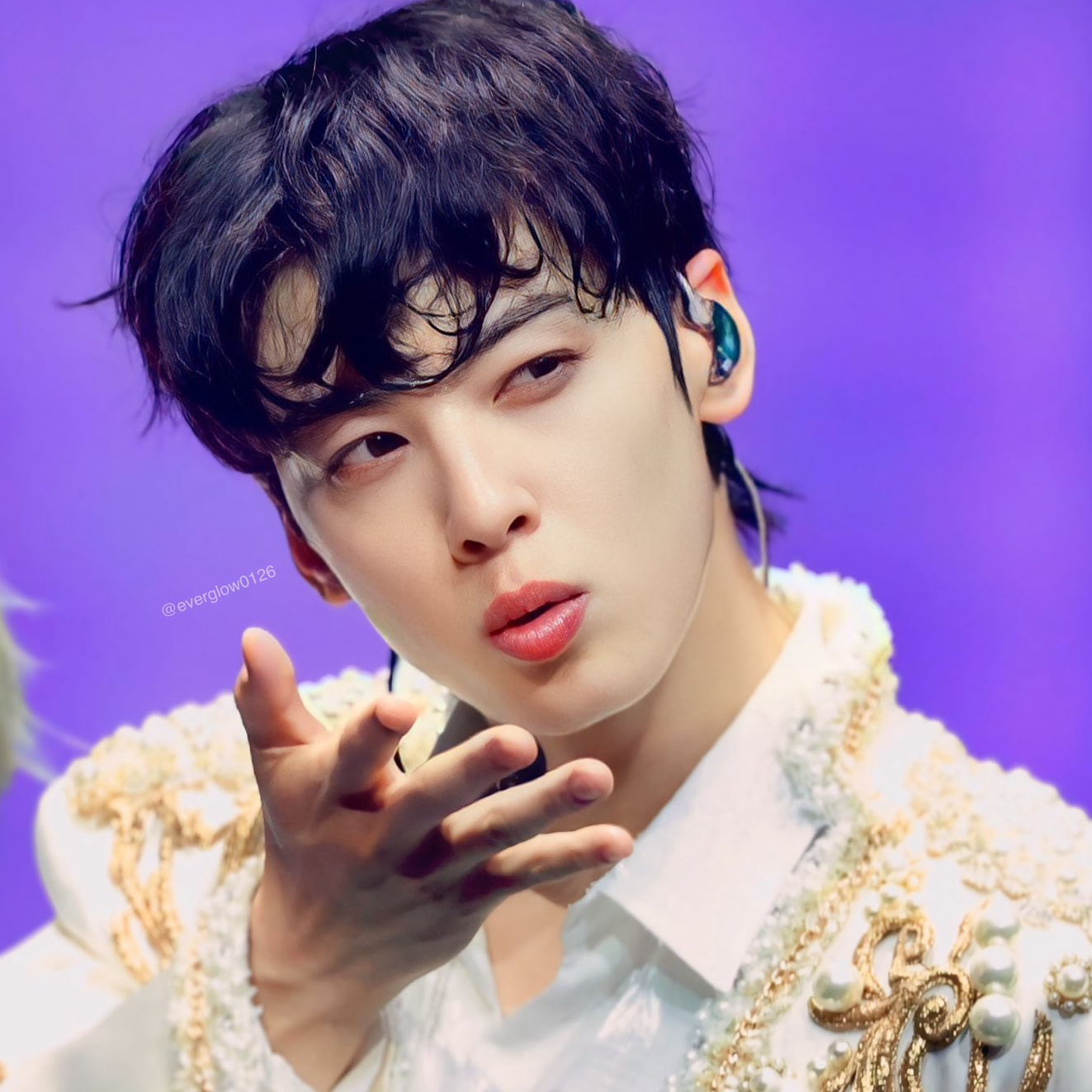 A moment captured by Eunwoo (ASTRO)'s fan